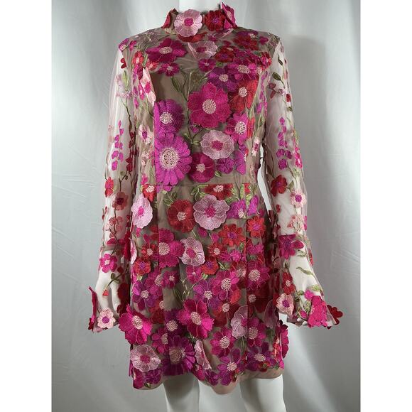 Elliatt Pink Floral Dress - Picture 2 of 5